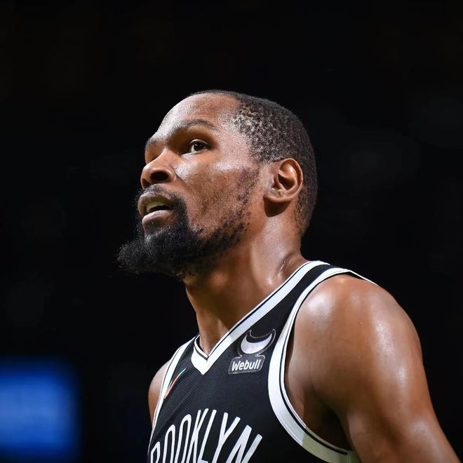 开云体育官方注册入口包含德罗巴新星比分优势明显表现惊艳，独行侠未来可期！的词条