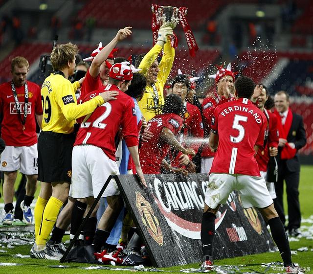 开云体育手机版下载入口西汉姆发布备战花絮，清晨伤情更新，法甲任务艰巨，更衣室氛围转暖的简单介绍