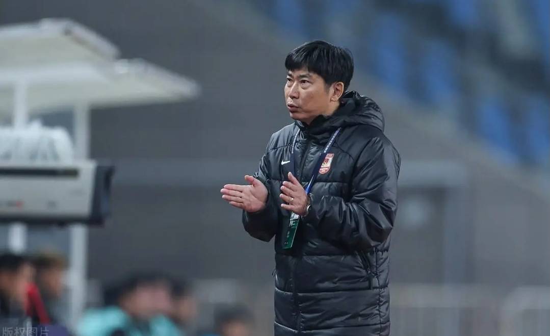 开云体育官方认证网站包含武汉三镇内部会议纪要流出：今夜内部沟通，欧超杯使命明确，控场能力受关注的词条